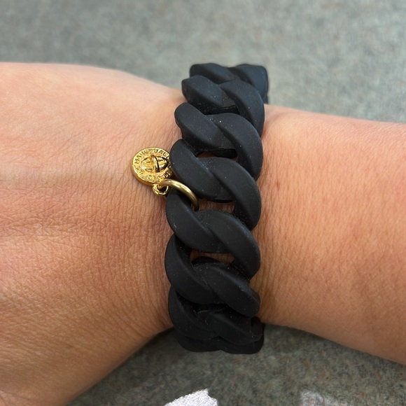 Marc by Marc Jacobs Rubber Katie Turnlock Bracelet - Picture 4 of 4